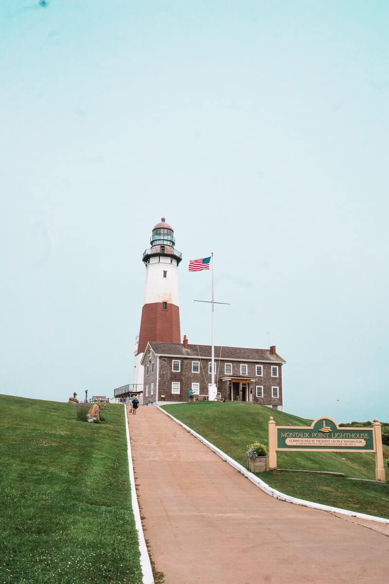 things to do in montauk - montauk point lighthouse
